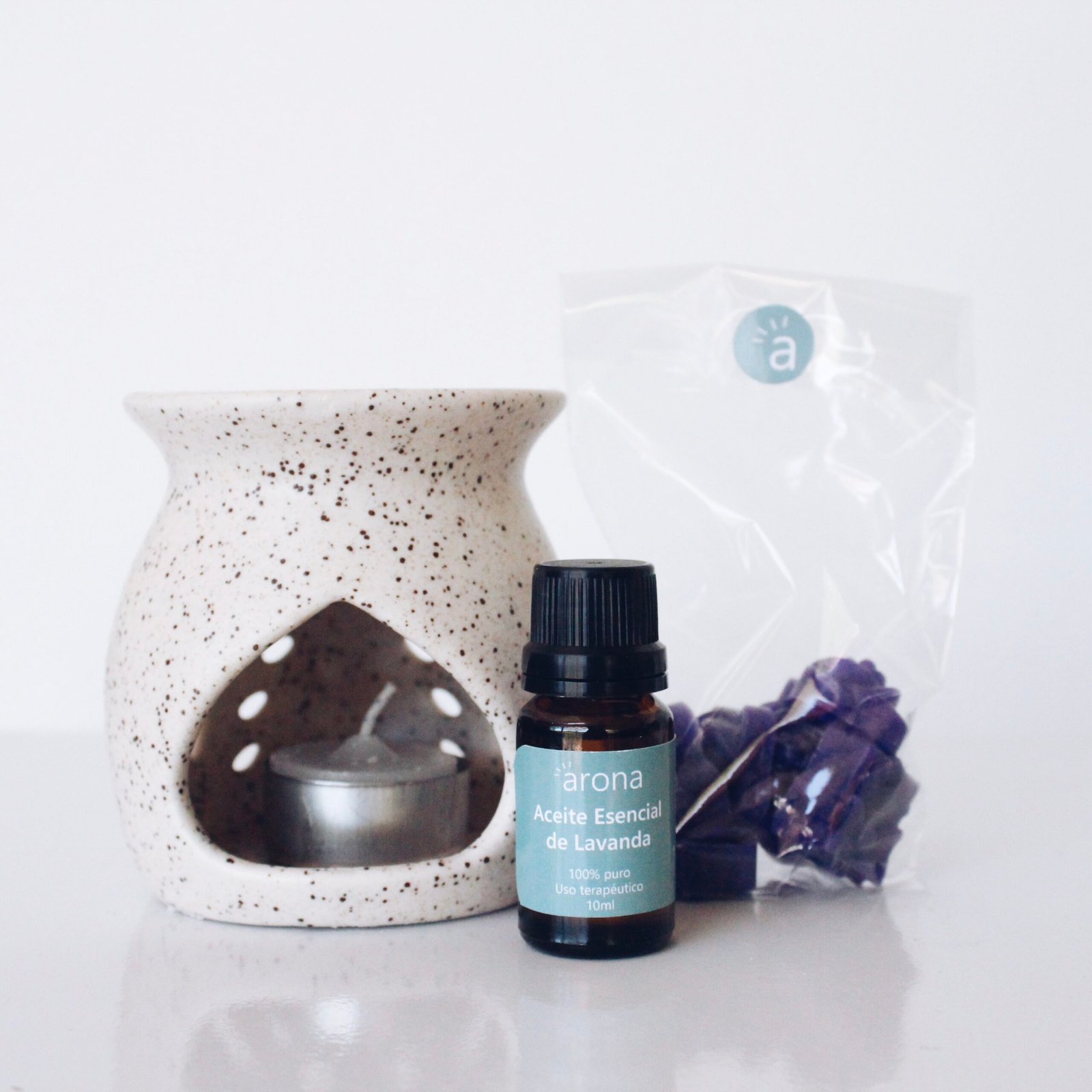 Hornito con velita, aceite esencial y bombones