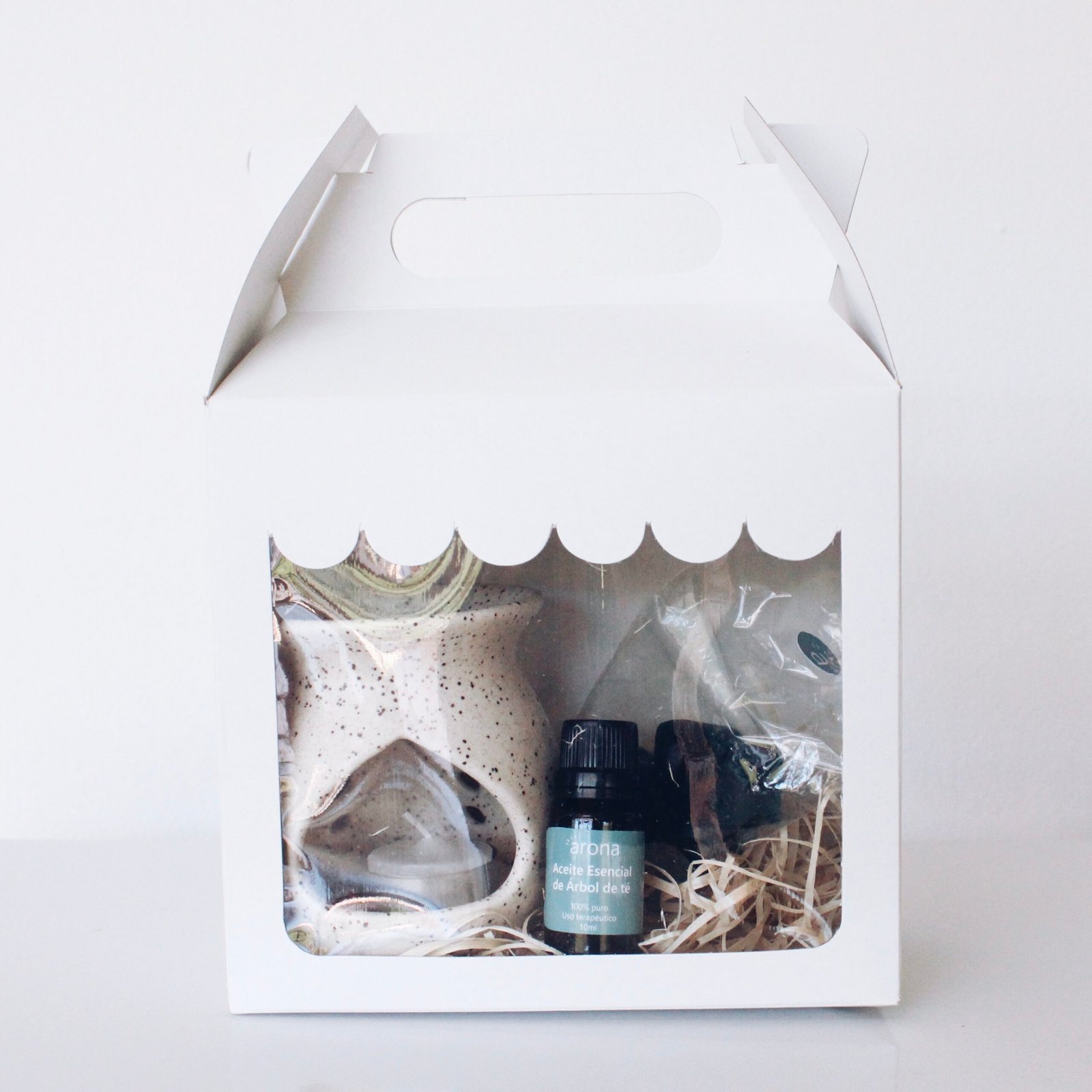 Hornito con velita, aceite esencial y bombones - Image 3